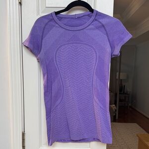 lululemon athletica Purple Short Sleeve Tee